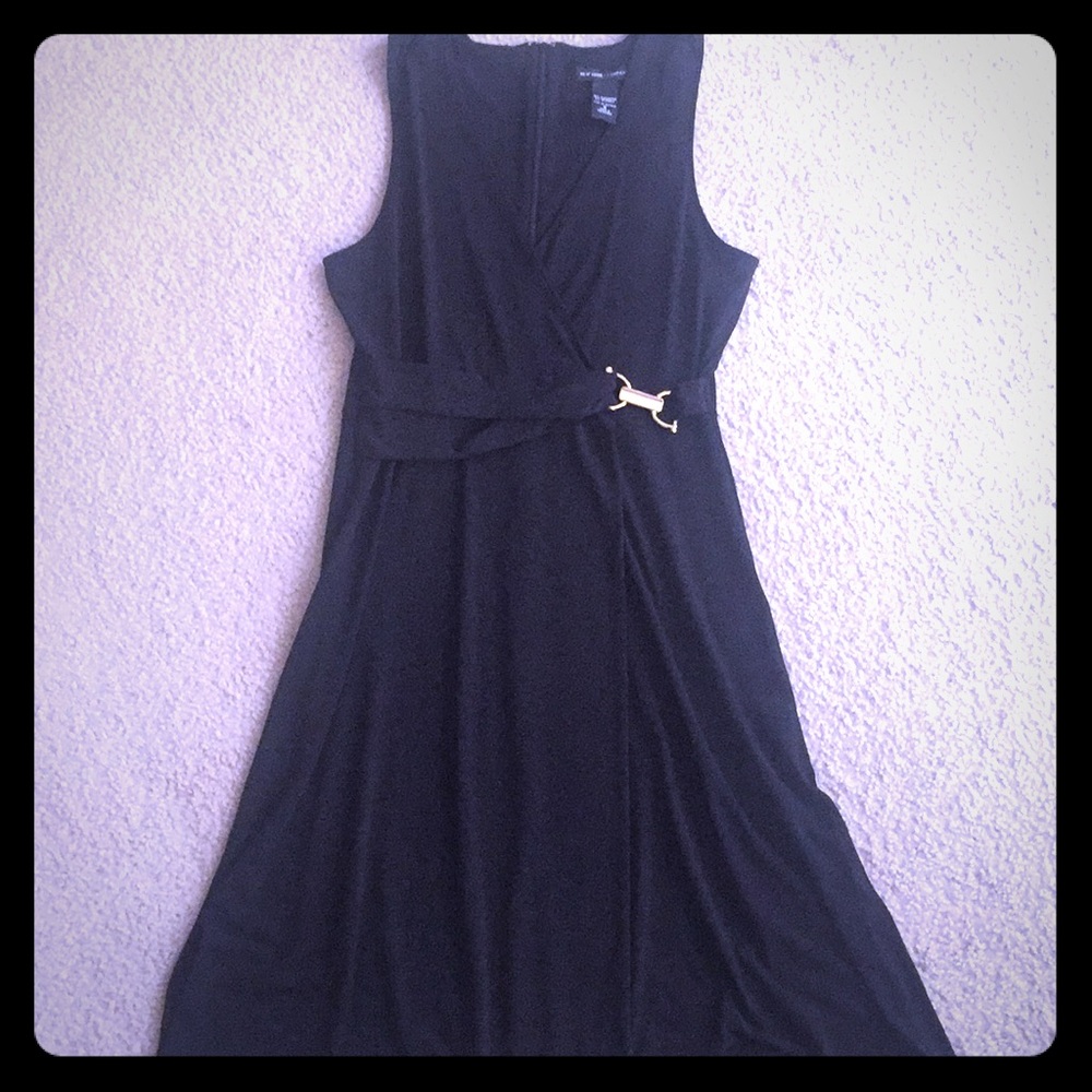 New York & Co black sleeveless dress